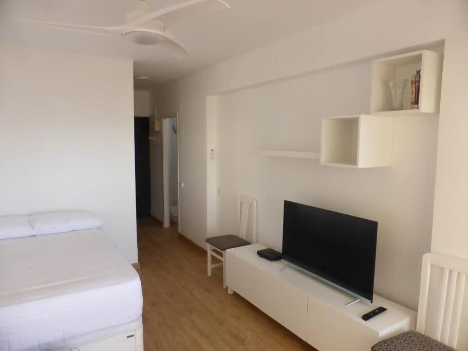 Estudio Nefeli Primera Linea Playa Amazing Views Benalmádena Extérieur photo